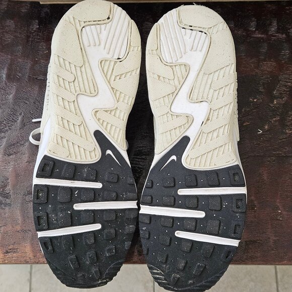 Nike Women's Air Max Excee Athletic Shoes, White/Lapis, Sz 10 - Picture 7 of 16